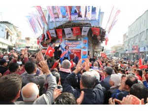 Başkan Çerçioğlu’ndan miting gibi açılış
