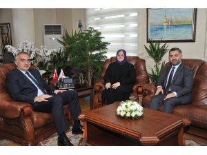 Bakan Ersoy ve Selçuk, RTÜK Başkanı Şahin ile bir araya geldi