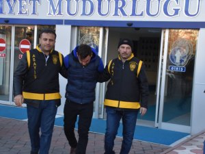 14 yıl hapis cezası bulunan hırsız dönercide yakalandı