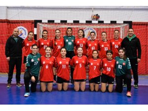 Genç hentbolcular namağlup