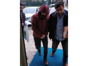 FETÖ’den aranan ve sahte kimlikle yakalanan öğretmen adliyede