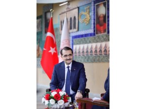 Bakan Dönmez’den Soma’ya ve TTK’ya işçi alımı müjdesi