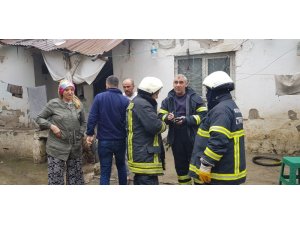 Suriyeli ailenin kaldığı evde yangın paniği