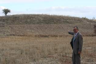 Emel’deki tarihi mirasın gün yüzüne çıkarılması isteniyor