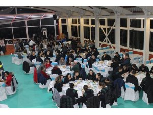 Vali Bektaş 16 takımla yemekte buluştu