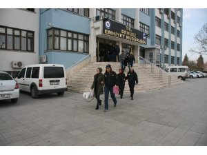 Denizli’de ‘gaybubet evleri’ operasyonu: 9 gözaltı