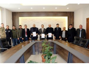 Belediye başkan adaylarından centilmenlik protokolü