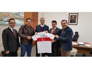 Karakan ve Kaplan Büyükelçi Hızlan’ı ziyaret etti