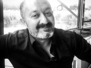 Uşak’taki kazada ağır yaralanan sürücü hayatını kaybetti