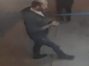 Ucuz araba peşinde koşarken dolandırıldılar