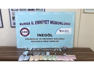 Uyuşturucuyla yakalanan sürücü tutuklandı