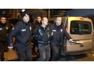 Kavgaya müdahale eden polis ekiplerine taşlı sopalı saldırı: 7 gözaltı