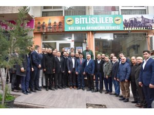Başkan Çelik, hemşehri derneklerini ziyaret etti