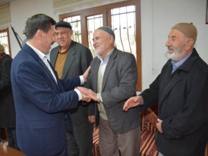 Başkan Hançerli'den emekli konaklarına ziyaret