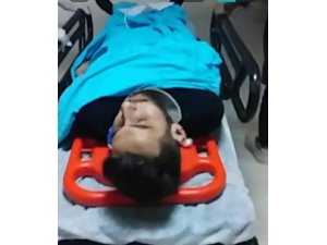 Otomobil yayaya çarpıp kaçtı