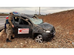 Adıyaman’da otomobil takla attı: 8 yaralı