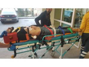 Tutuklanan şahıs elleri kelepçeli şekilde adliyede 2. kattan aşağı atladı