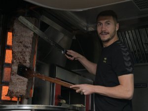 Jahovic döner kesti