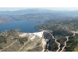 Türkiye’de bir kişi için günde 1,8 ton su harcanıyor