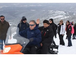 Vali Toprak, Aladağ Kayak Merkezi'ni inceledi