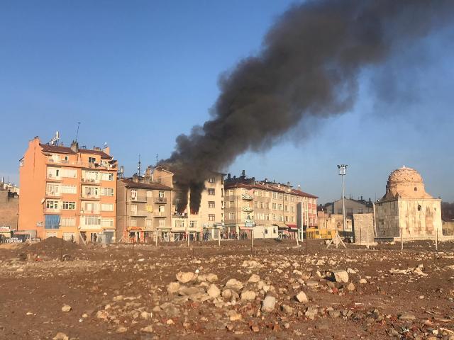 Konya'da ev yangını