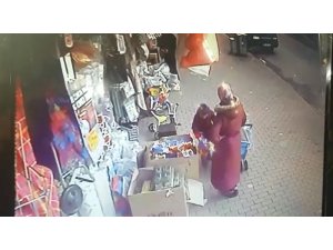 Bebek arabasında getirdiği çocuğa hırsızlık yaptırdı