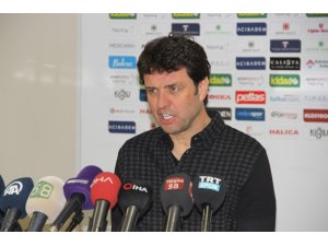 Cihat Arslan: "Oyuncularımın pes etmemesini beğendim"