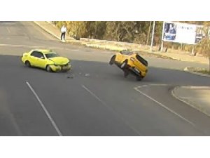 Bingöl’de kaza anları MOBESE’ye yansıdı