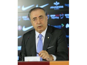 Galatasaray yeni transferlerini tanıttı