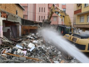 Tramvay güzergahları daha güvenli hale getiriliyor
