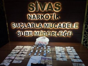 Sivas’ta sokak satıcılarına operasyon: 2 tutuklama