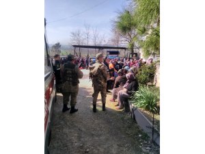 Yaşlı çift yataklarında ölü bulundu