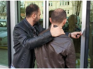 Okul hizmetlisine uyuşturucu kullanımını özendirmeden adli kontrol