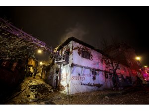 Bursa'da bina yangını