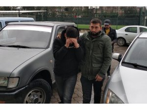 Kargo ile uyuşturucu ticaretine gözaltı