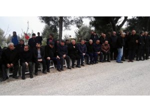 Yataklarında öldürülen yaşlı çift son yolculuklarına uğurlandı