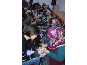 Huzurevi sakinleriyle sevgiye "ilmek attılar"