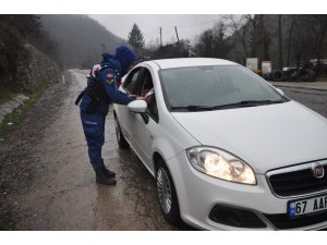 Jandarmadan sevgililer günü sürprizi