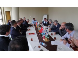 AK Parti adayı Yazıcı, turizm sektör temsilcilerini ziyaret etti