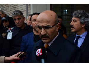 Vali Demirtaş: "1 işçimiz hayatını kaybetti, 4 işçi yaralandı"