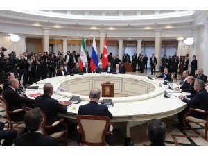 Türkiye-Rusya-İran Üçlü Zirvesi başladı