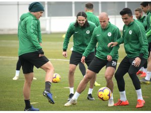 Konyaspor, Fenerbahçe taktiğini çalıştı