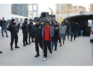 Tarihi operasyonda 121 tutuklu