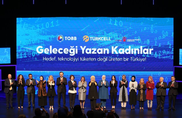 Geleceği Yazan Kadınlar için  Son başvuru tarihi 22 Şubat oldu