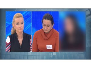 Babasını öldürdüğünü canlı yayında itiraf etti