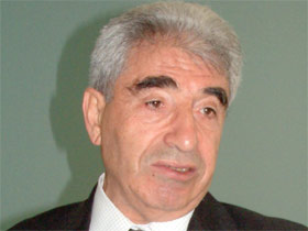 CHP'li Meral'e köpekler saldırdı