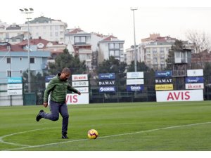 Alex Konyaspor maçını izleyecek