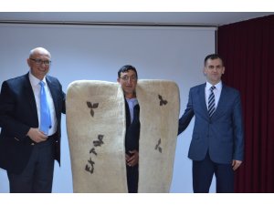 Çobanlık sertifikası alan kursiyerler kepenek giydi