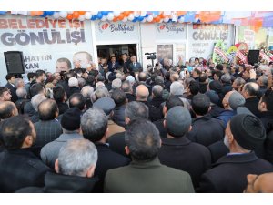 AK Parti’nin seçim bürosu açıldı