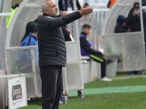 Manisa BBSK’den kendi evinde 4 gollü galibiyet